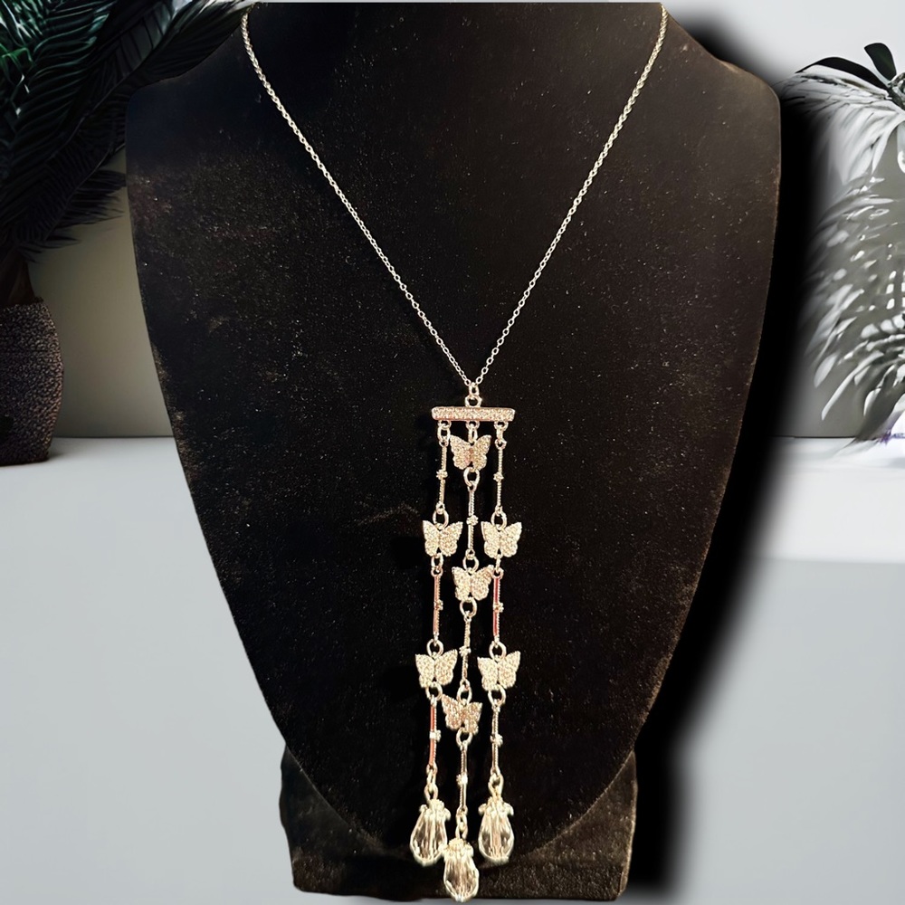 NEW 925 Sterling Silver Sparkling Pavé Butterfly ‘Mariposa’ Pendant Necklace - Picture 12 of 16